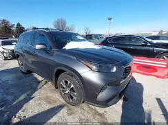 5TDGZRBH9NS589162 2022 TOYOTA HIGHLANDER