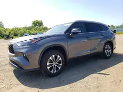 5TDGZRBH9NS590389 2022 TOYOTA HIGHLANDER