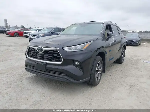 5TDGZRBHXLS000911 2020 TOYOTA HIGHLANDER - Image 2