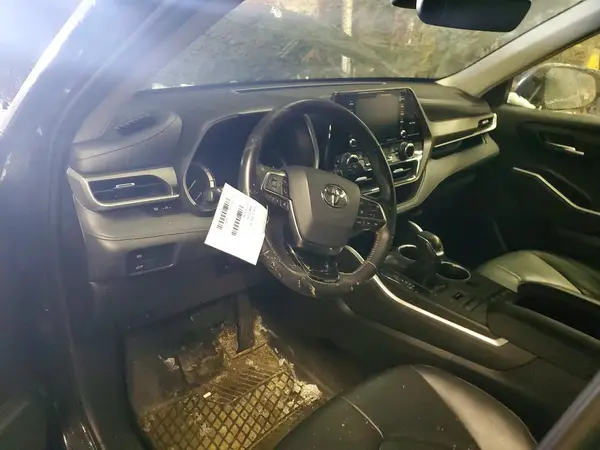5TDGZRBHXLS001458 2020 TOYOTA HIGHLANDER - Image 8