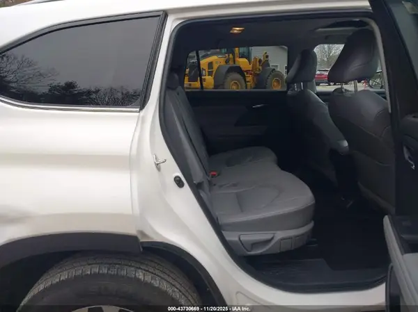 5TDGZRBHXLS002402 2020 TOYOTA HIGHLANDER - Image 8