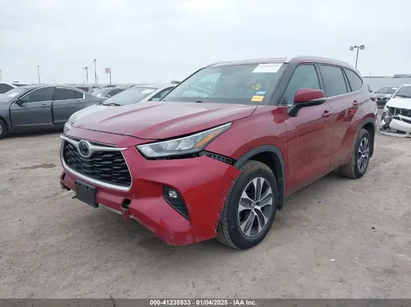 5TDGZRBHXLS017353 2020 TOYOTA HIGHLANDER - Image 2