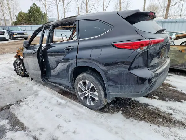 5TDGZRBHXLS034931 2020 TOYOTA HIGHLANDER - Image 2