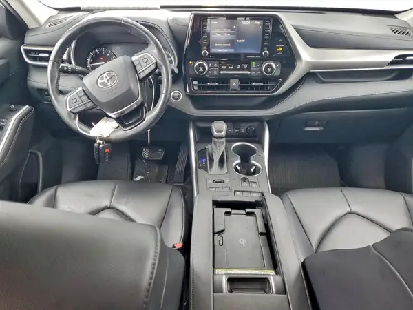 5TDGZRBHXLS040874 2020 TOYOTA HIGHLANDER - Image 8