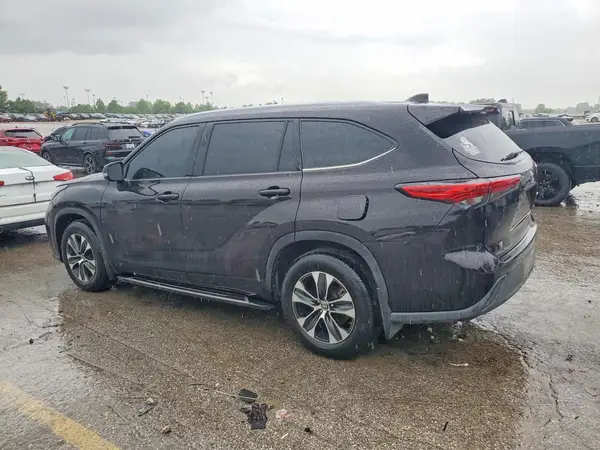 5TDGZRBHXLS046755 2020 TOYOTA HIGHLANDER - Image 2