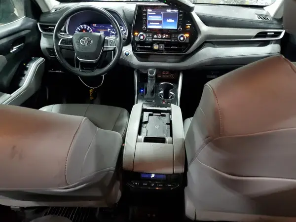 5TDGZRBHXLS048943 2020 TOYOTA HIGHLANDER - Image 8