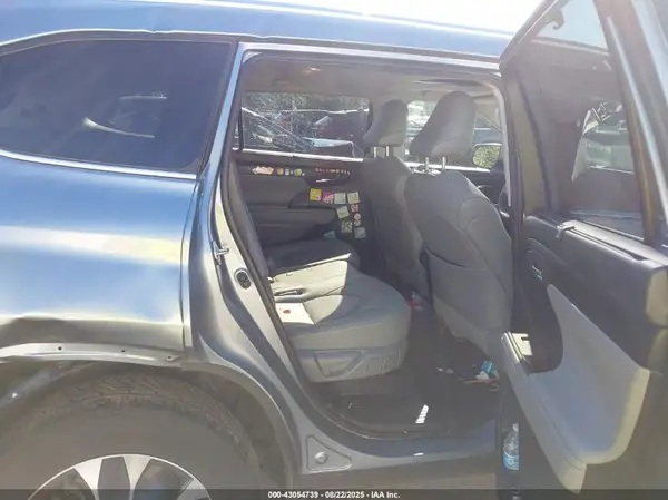 5TDGZRBHXMS068966 2021 TOYOTA HIGHLANDER - Image 8