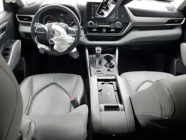 5TDGZRBHXMS075657 2021 TOYOTA HIGHLANDER - Image 8