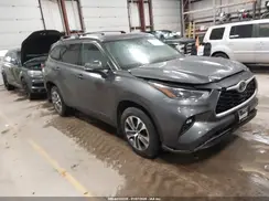 5TDGZRBHXMS081359 2021 TOYOTA HIGHLANDER