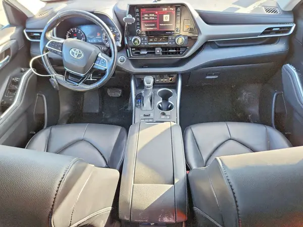 5TDGZRBHXMS090109 2021 TOYOTA HIGHLANDER - Image 8