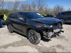5TDGZRBHXMS090661 2021 TOYOTA HIGHLANDER