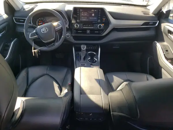 5TDGZRBHXMS098579 2021 TOYOTA HIGHLANDER - Image 8
