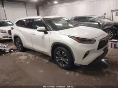 5TDGZRBHXMS111489 2021 TOYOTA HIGHLANDER