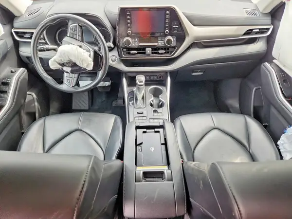 5TDGZRBHXMS132634 2021 TOYOTA HIGHLANDER - Image 8