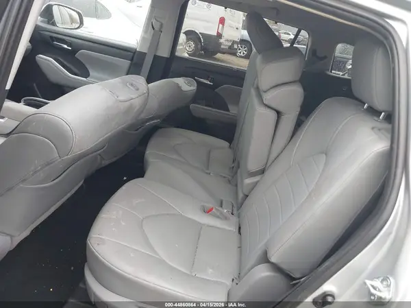 5TDGZRBHXMS555133 2021 TOYOTA HIGHLANDER - Image 8