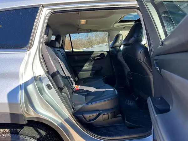 5TDGZRBHXMS558114 2021 TOYOTA HIGHLANDER - Image 8