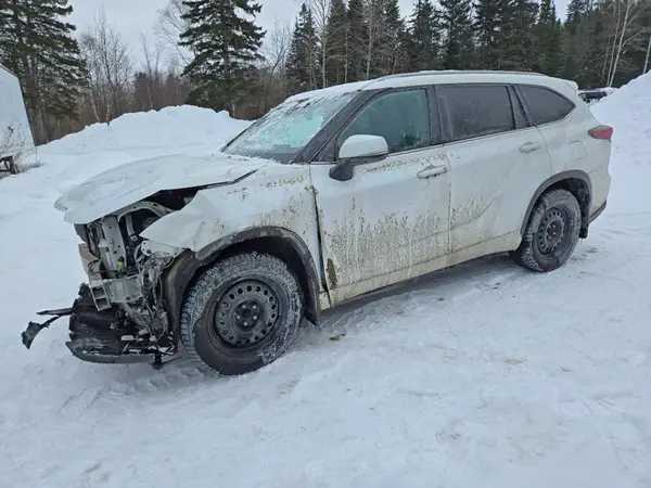 5TDGZRBHXNS164033 2022 TOYOTA HIGHLANDER - Image 1