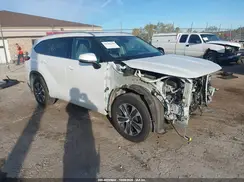 5TDGZRBHXNS171936 2022 TOYOTA HIGHLANDER