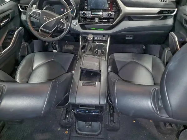 5TDGZRBHXNS187019 2022 TOYOTA HIGHLANDER - Image 8