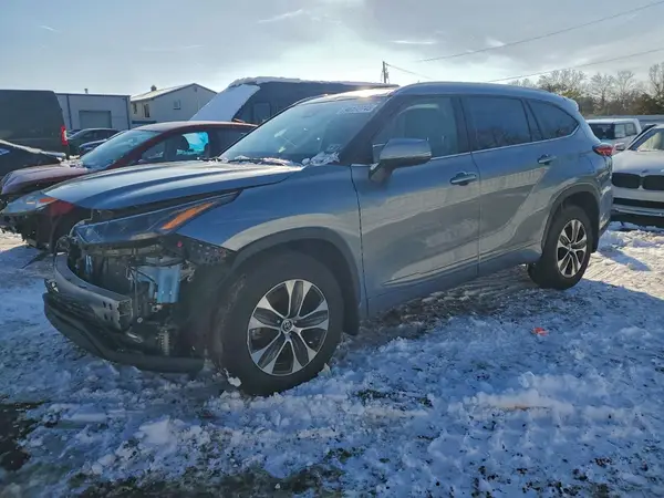5TDGZRBHXNS192687 2022 TOYOTA HIGHLANDER - Image 1