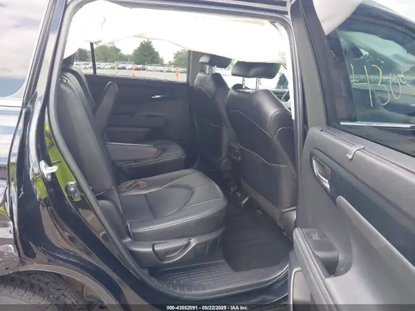 5TDGZRBHXNS192902 2022 TOYOTA HIGHLANDER - Image 8