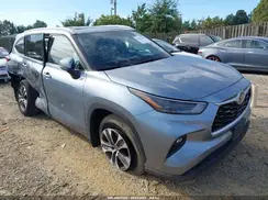 5TDGZRBHXNS195928 2022 TOYOTA HIGHLANDER
