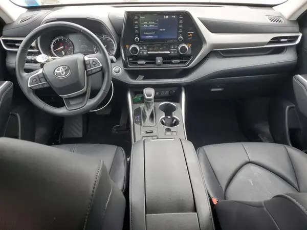 5TDGZRBHXNS229849 2022 TOYOTA HIGHLANDER - Image 8