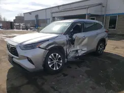 5TDGZRBHXNS243847 2022 TOYOTA HIGHLANDER