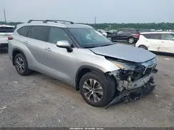 5TDGZRBHXNS565940 2022 TOYOTA HIGHLANDER