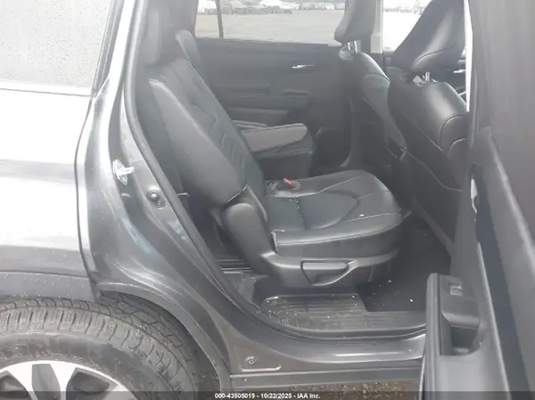 5TDGZRBHXNS581295 2022 TOYOTA HIGHLANDER - Image 8