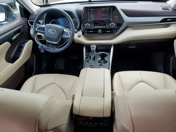 5TDGZRBHXNS591079 2022 TOYOTA HIGHLANDER - Image 8