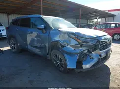 5TDHARAH3MS010260 2021 TOYOTA HIGHLANDER