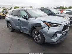 5TDHARAH5MS011586 2021 TOYOTA HIGHLANDER