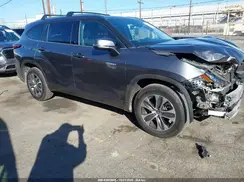 5TDHARAH7LS501977 2020 TOYOTA HIGHLANDER