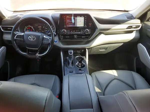 5TDHARAH7MS503925 2021 TOYOTA HIGHLANDER - Image 8