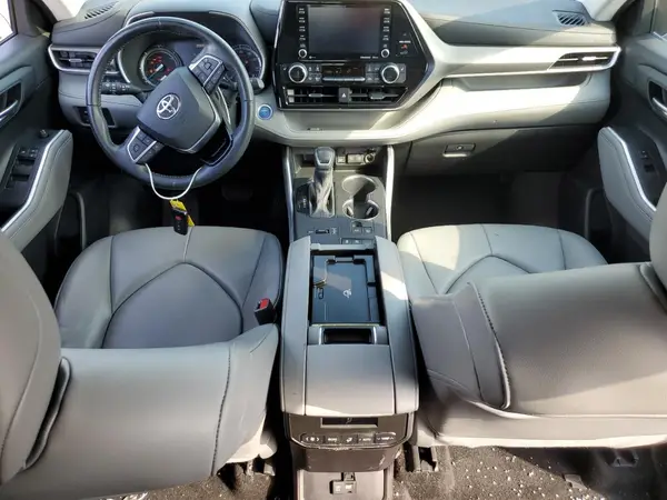 5TDHARAH8MS011923 2021 TOYOTA HIGHLANDER - Image 8