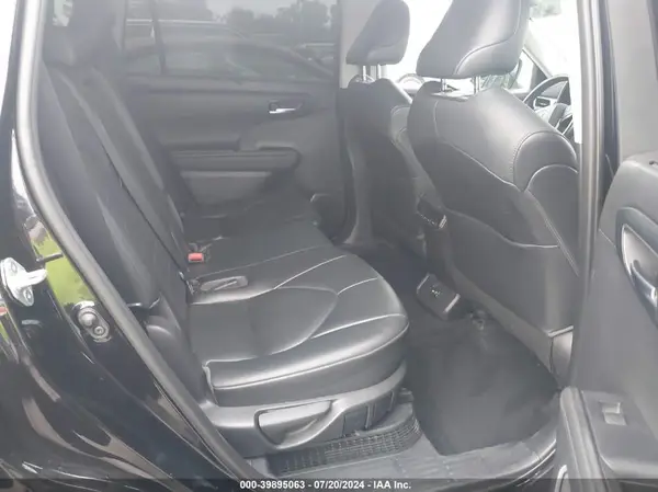 5TDHARAHXMS009817 2021 TOYOTA HIGHLANDER - Image 8
