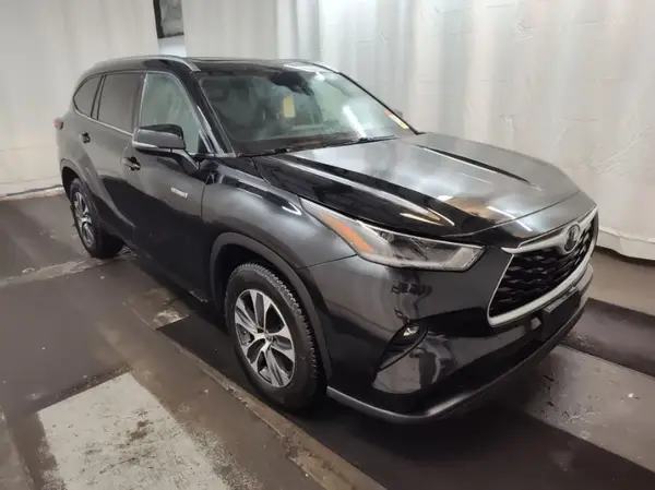 5TDHARAHXMS011938 2021 TOYOTA HIGHLANDER - Image 2