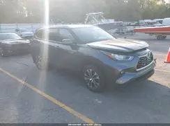 5TDHBRCH0LS512653 2020 TOYOTA HIGHLANDER