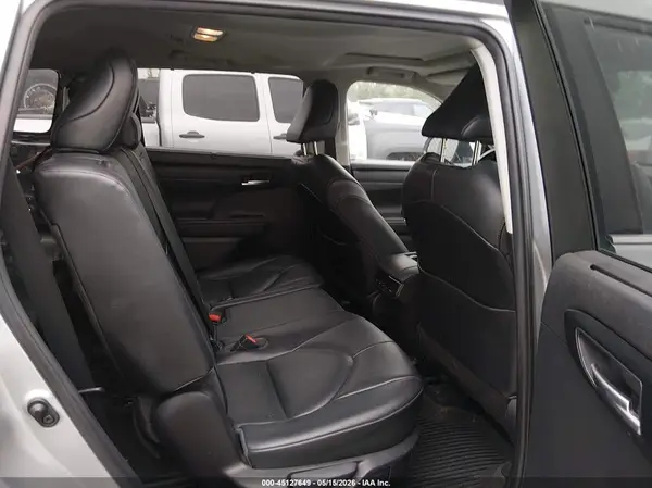 5TDHBRCH0LS513320 2020 TOYOTA HIGHLANDER - Image 8