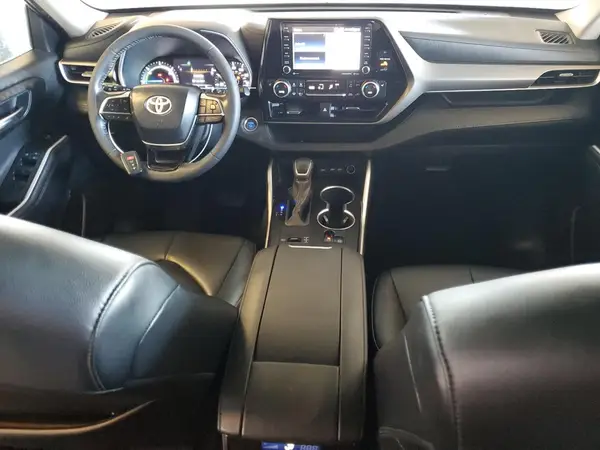 5TDHBRCH0LS513561 2020 TOYOTA HIGHLANDER - Image 8