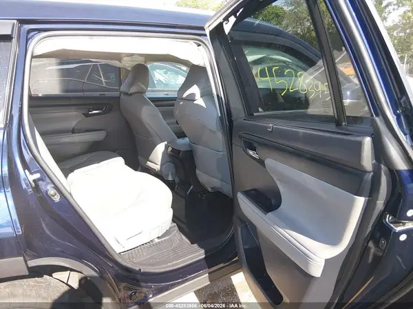 5TDHBRCH0MS518244 2021 TOYOTA HIGHLANDER - Image 8