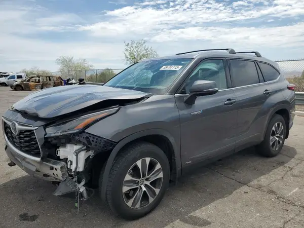 5TDHBRCH0MS524237 2021 TOYOTA HIGHLANDER - Image 1