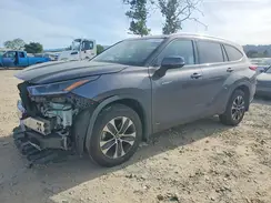5TDHBRCH0MS530233 2021 TOYOTA HIGHLANDER