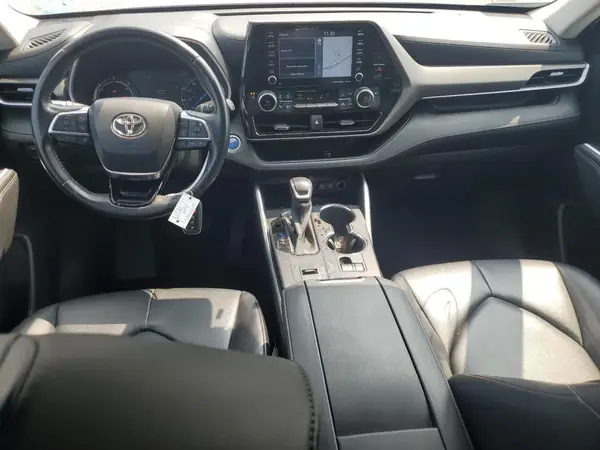 5TDHBRCH1MS033837 2021 TOYOTA HIGHLANDER - Image 8