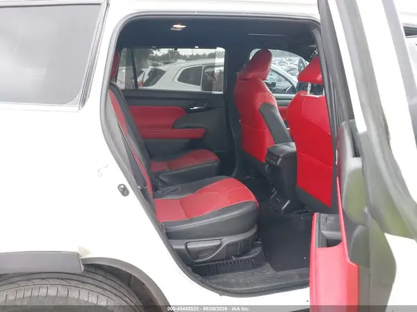 5TDHBRCH1MS527468 2021 TOYOTA HIGHLANDER - Image 8
