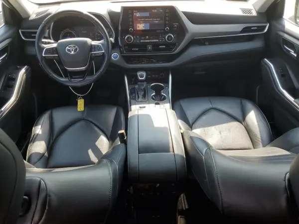 5TDHBRCH2LS508457 2020 TOYOTA HIGHLANDER - Image 8