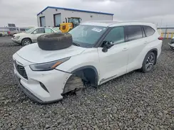 5TDHBRCH2NS554647 2022 TOYOTA HIGHLANDER