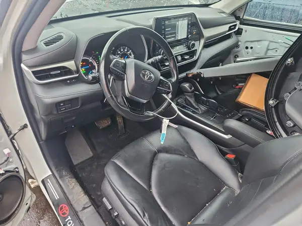 5TDHBRCH3LS002474 2020 TOYOTA HIGHLANDER - Image 8