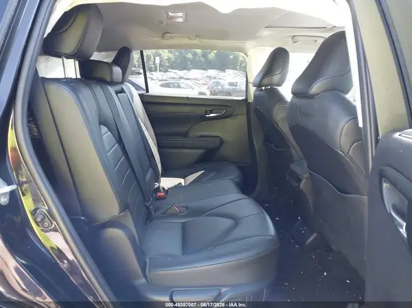 5TDHBRCH3LS012342 2020 TOYOTA HIGHLANDER - Image 8